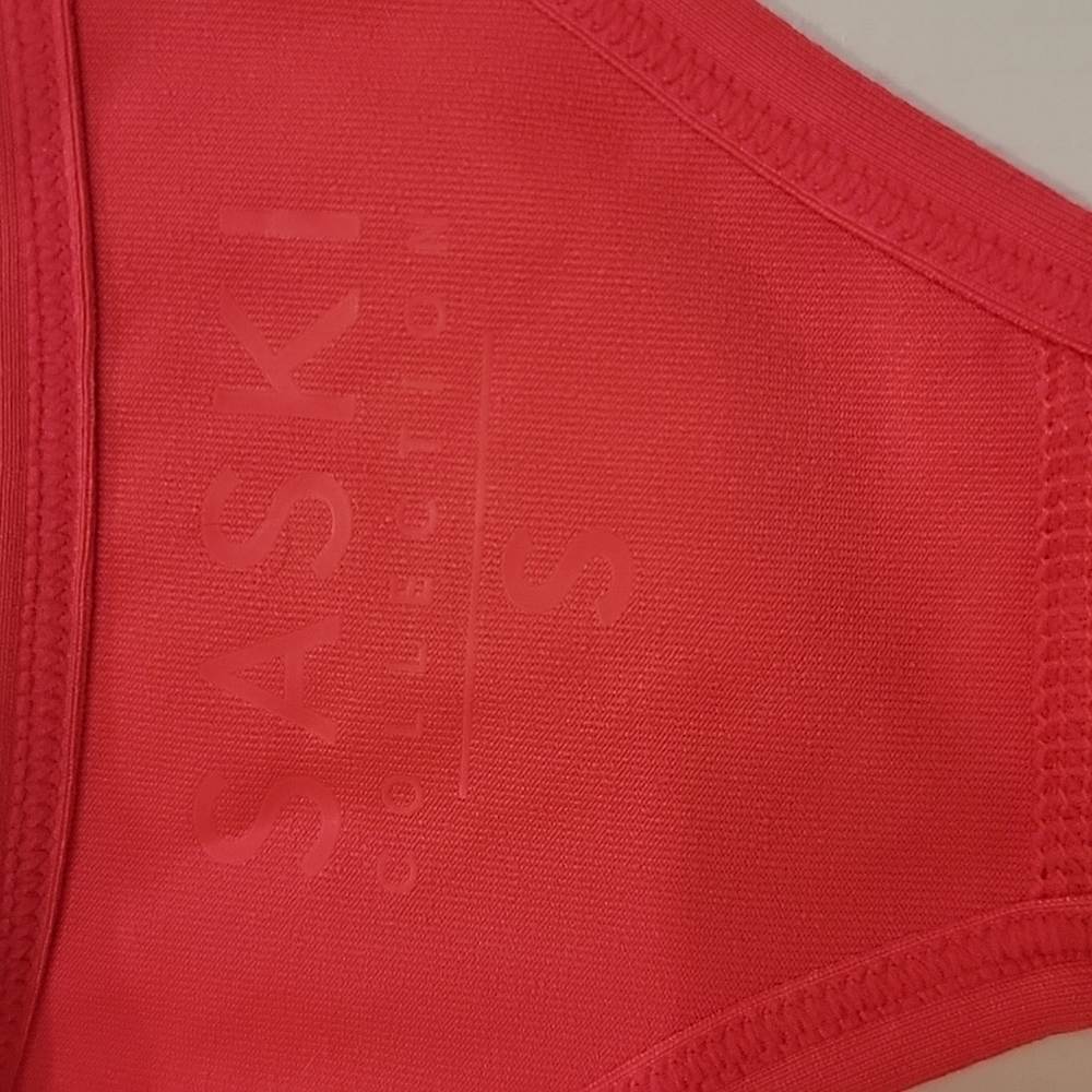 SASKI Athletic Top - Picture 3 of 8